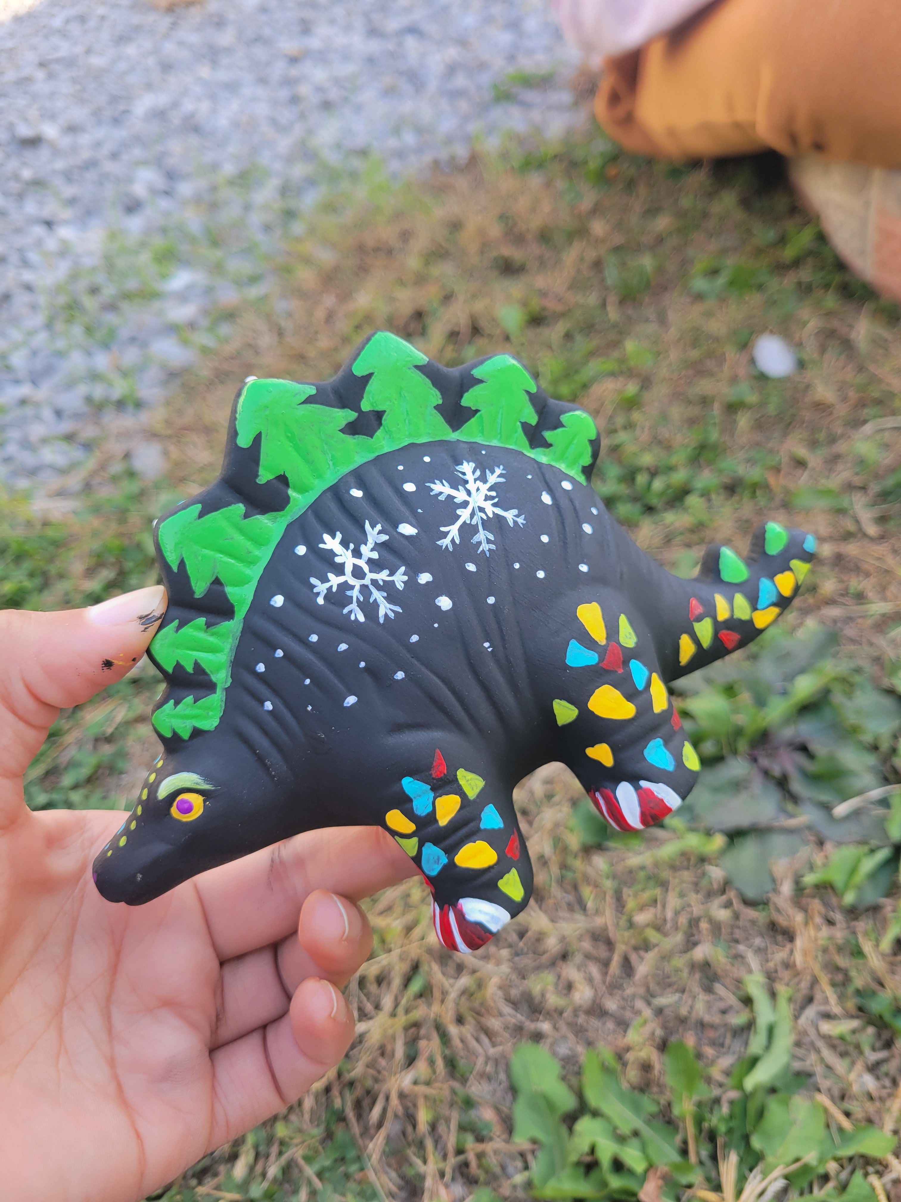 Fesitve Dino Thumbnail